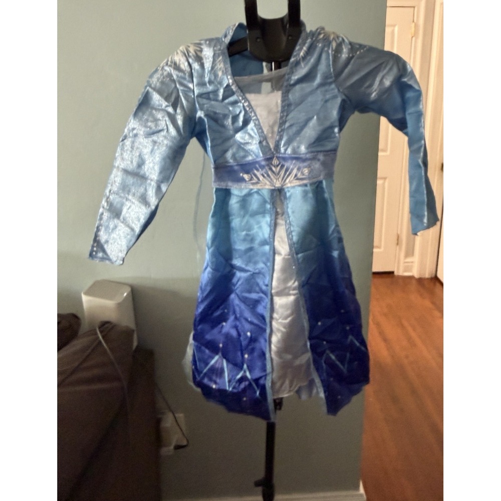 Disney Store Frozen 2 Elsa Travel Costume Dress Girls Size 4-6X